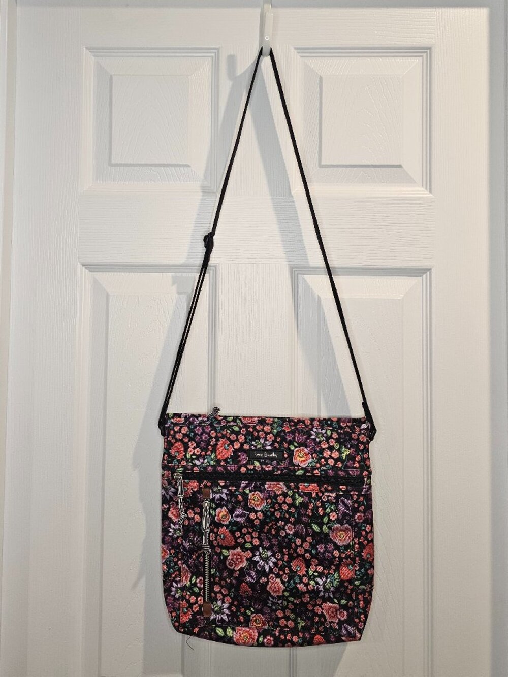 NWOT Vera Bradley Lighten Up Travel Ready Crossbody Petite Vines Purse Bag